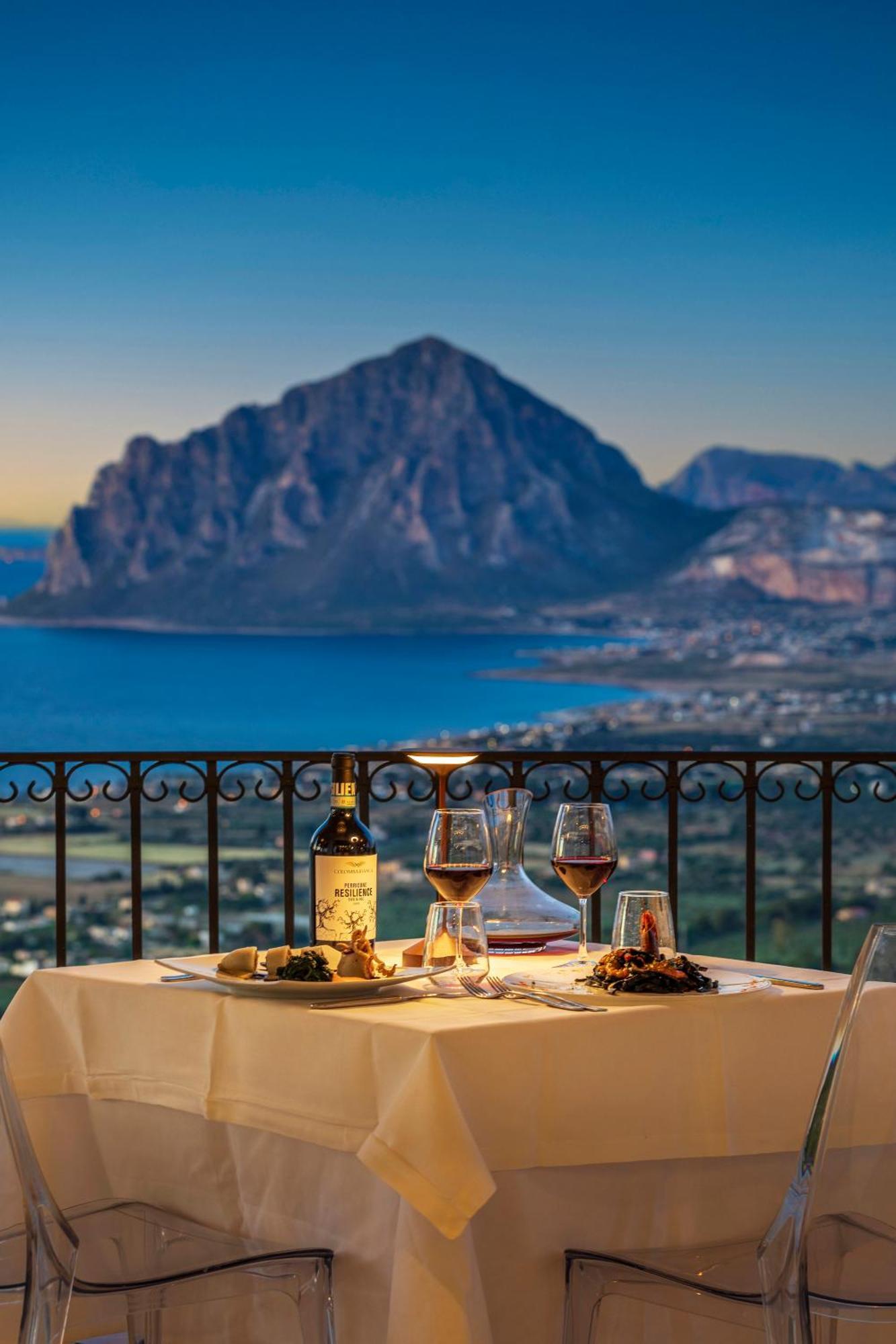 Hotel Venere Di Erice Resort & Spa ヴァルデーリチェ エクステリア 写真