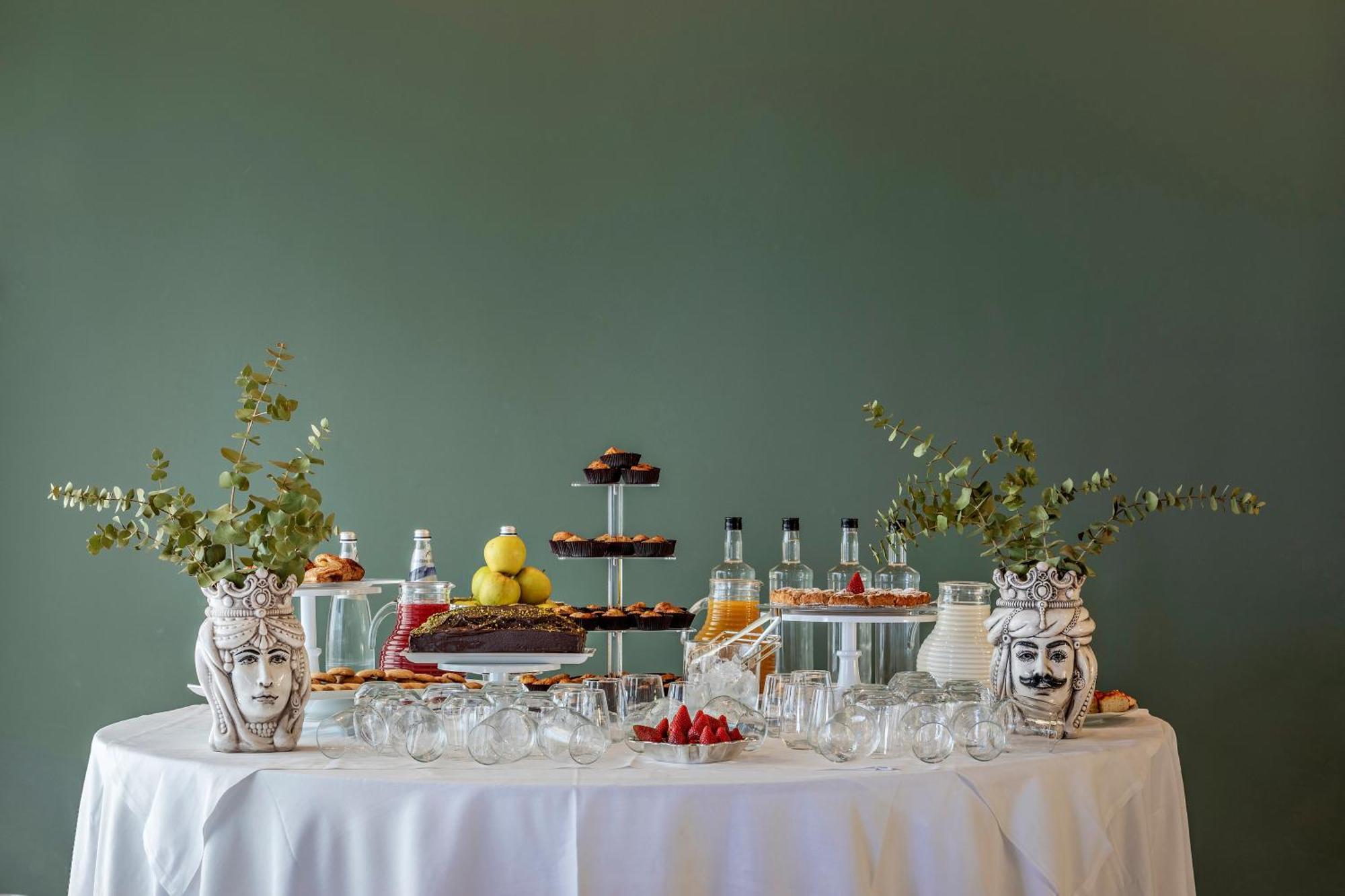 Hotel Venere Di Erice Resort & Spa ヴァルデーリチェ エクステリア 写真